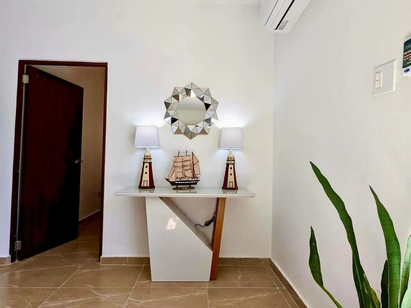 Ocean Front Apartments Arecibo